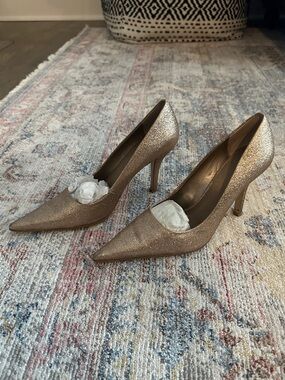 Nine West Rose Gold Glitter Pointed-Toe Stilettos